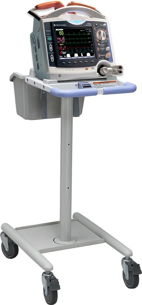 NIHON KOHDEN TEC-8300 Defibrillator