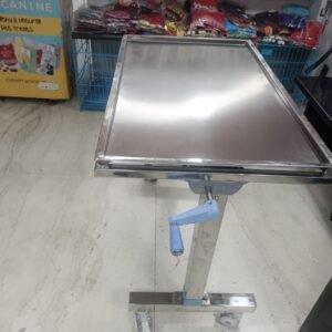 Veterinary clinic table